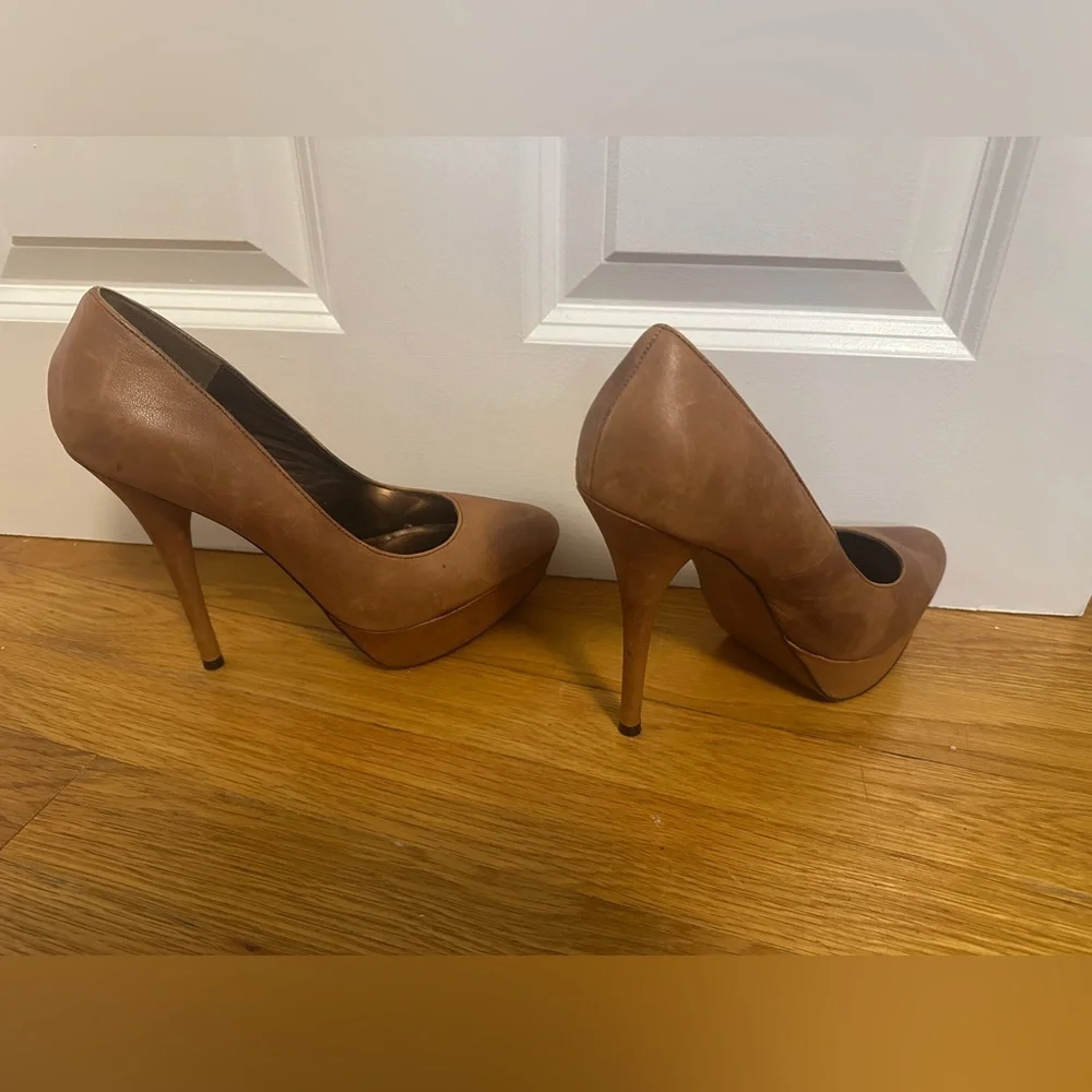 Steve Madden Camel Brown Darrin Heel Size 9, 5.5" Heel - Picture 6 of 10